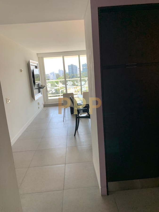 Apartamento ID.3678 - En venta, excelente oportunidad , piso alto en torre de categoría.