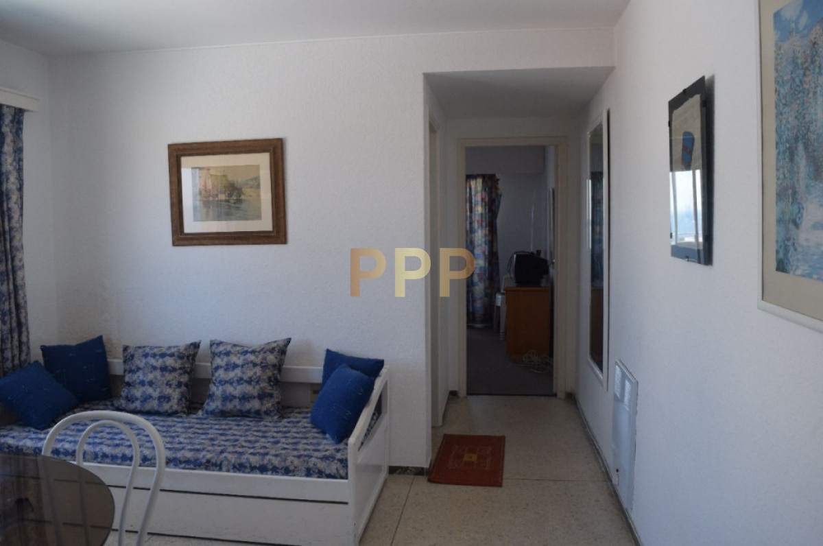 Apartamento ID.2321 - SE VENDE APARTAMENTO 1 DORMITORIO EN PENINSULA, PUNTA DEL ESTE CON MUY LINDA VISTA.