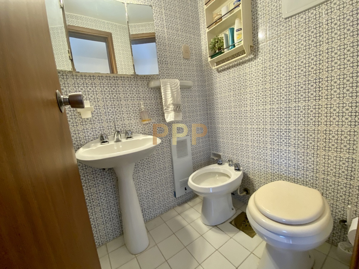Apartamento ID.3744 - En venta y alquiler primera línea con excelentes vistas!!!