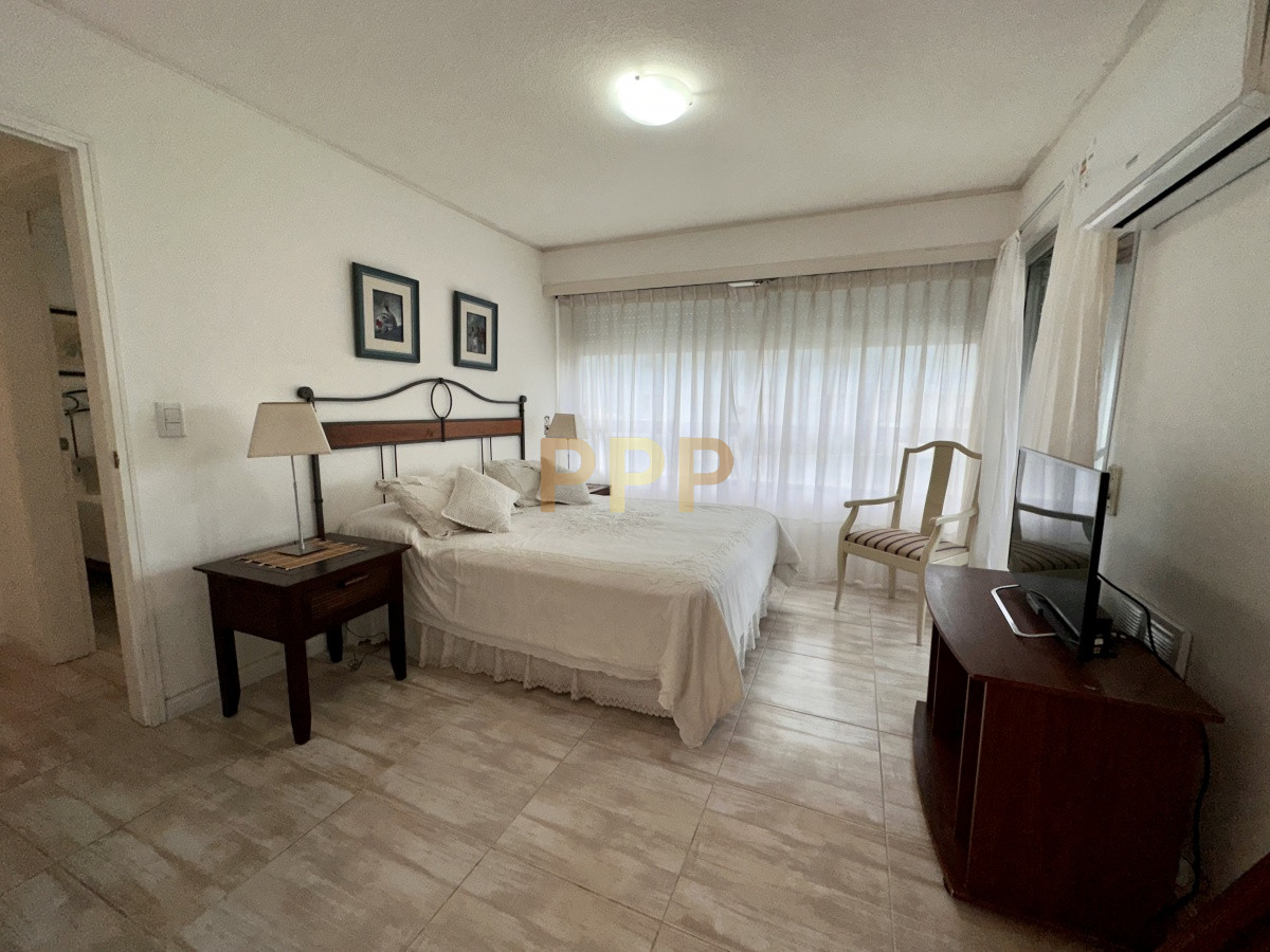 Apartamento ID.3888 - En venta,  alquiler invernal y de temporada!!! Reciclado
