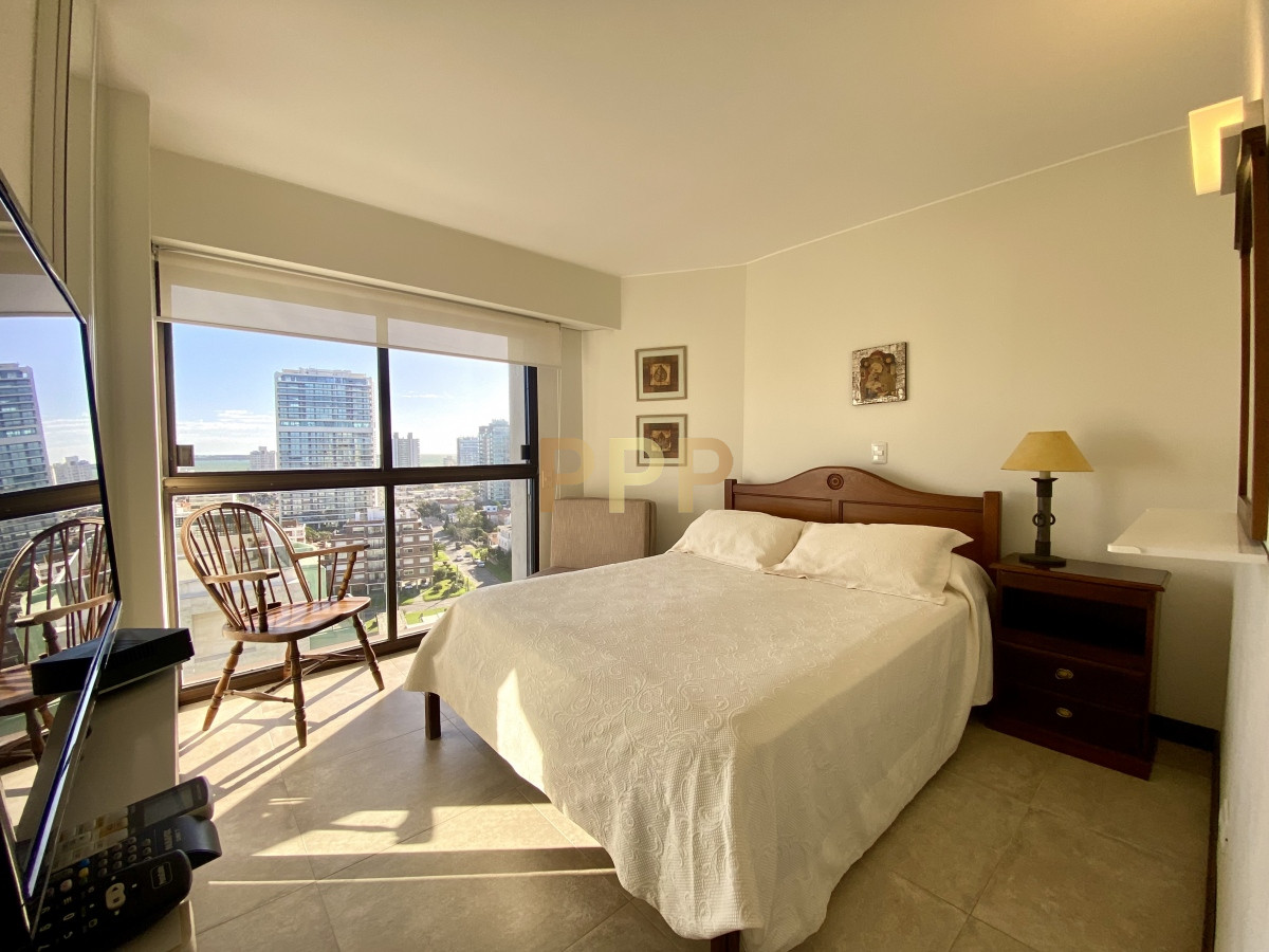 Apartamento ID.12 - Apto en alquiler, primera línea, totalmente reciclado!!!