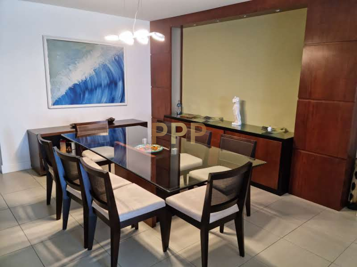 Apartamento ID.4 - En alquiler.. a pasitos del mar, torre con servicios.. Consulte!!!