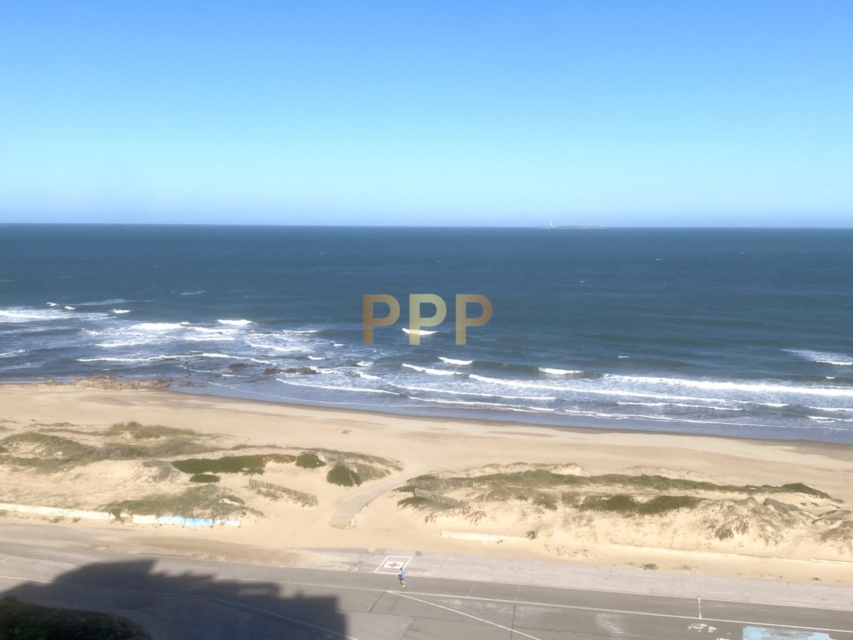 Apartamento ID.12 - Apto en alquiler, primera línea, totalmente reciclado!!!