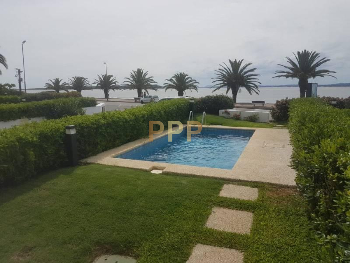 Apartamento ID.18 - Espectacular Apartamento en zona del puerto y en primera línea