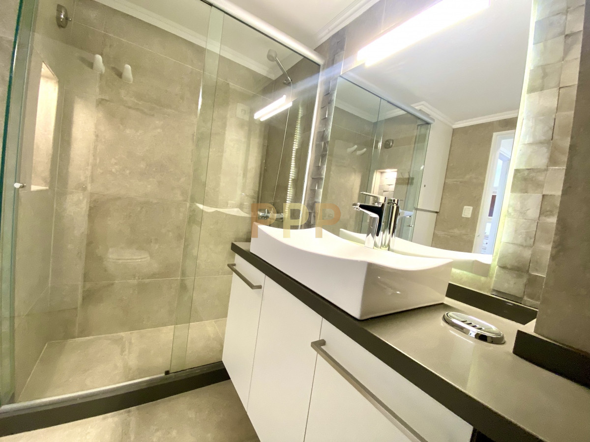 Apartamento ID.12 - Apto en alquiler, primera línea, totalmente reciclado!!!