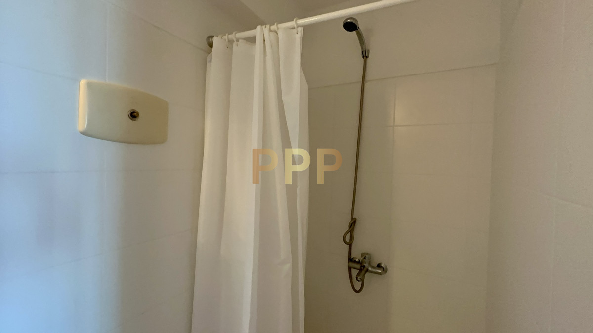 Apartamento ID.88 - Piso alto en venta, con inmejorable vistas al mar y puerto de Punta del Este