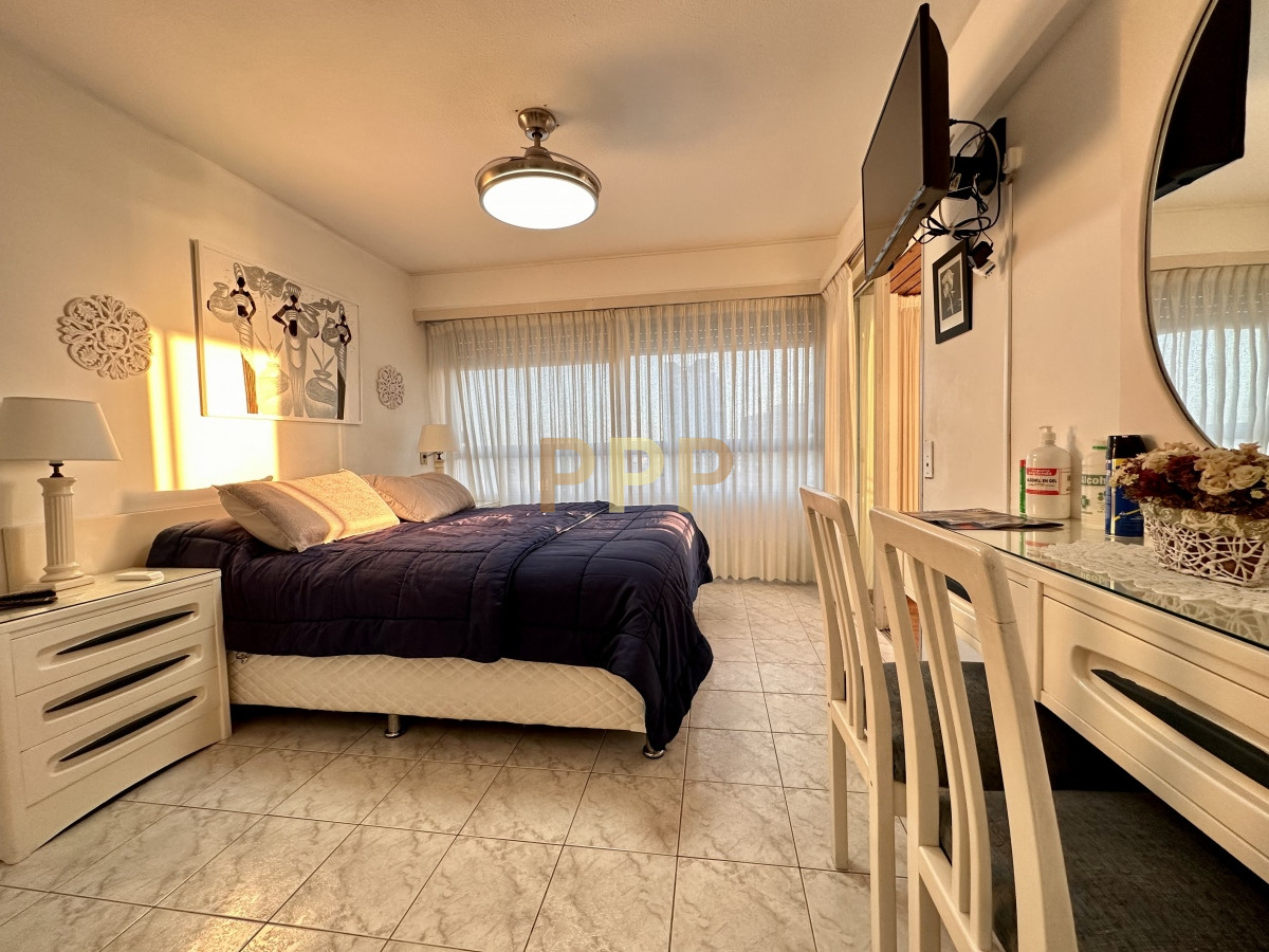 Apartamento ID.1052 - Apartamento en Peninsula, 2 dormitorios *