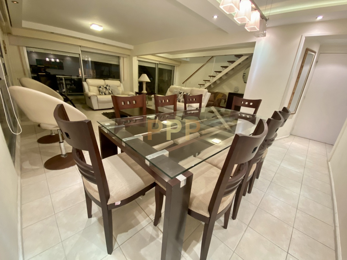 Apartamento ID.3719 - En venta y alquiler, a pasitos del Puerto de Punta del Este