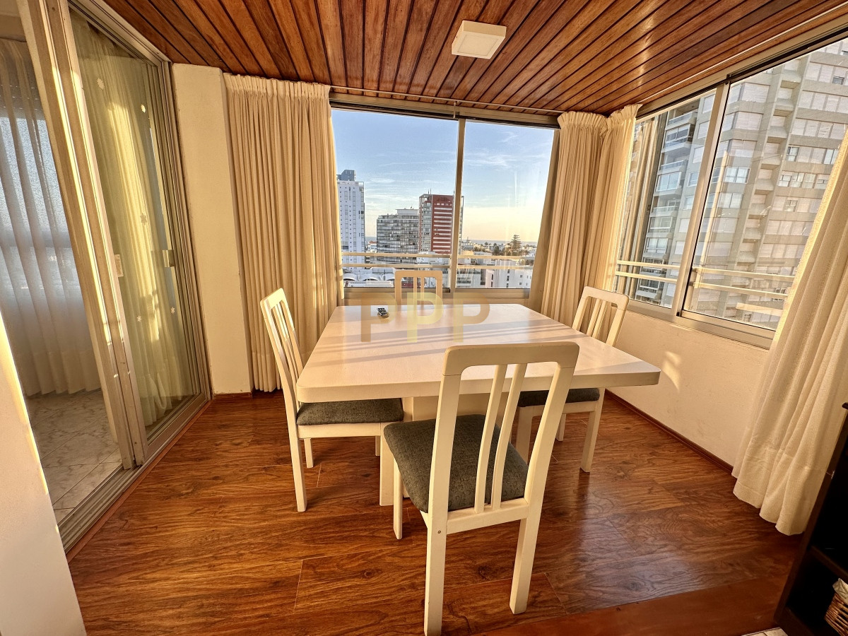 Apartamento ID.1052 - Apartamento en Peninsula, 2 dormitorios *