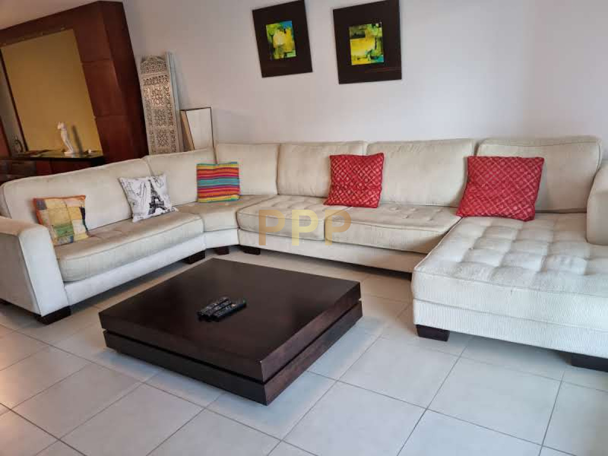Apartamento ID.4 - En alquiler.. a pasitos del mar, torre con servicios.. Consulte!!!