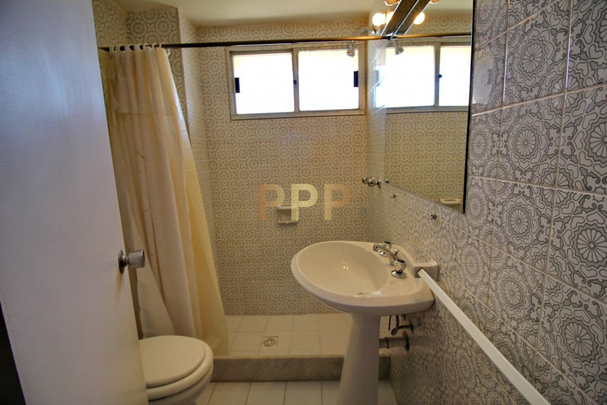 Apartamento ID.1084 - Apartamento amplio, luminoso con excelentes vistas al mar , y Puerto de Punta del Este