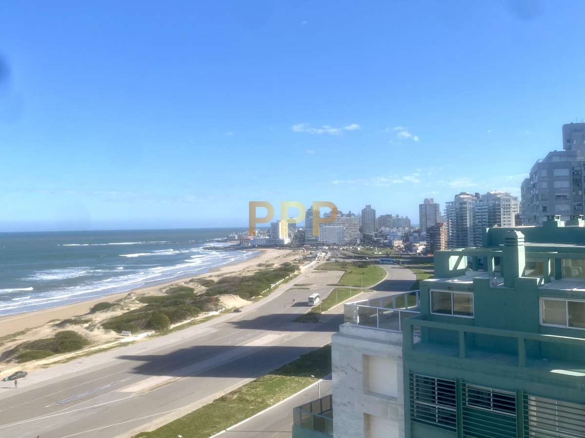 Apartamento ID.12 - Apto en alquiler, primera línea, totalmente reciclado!!!