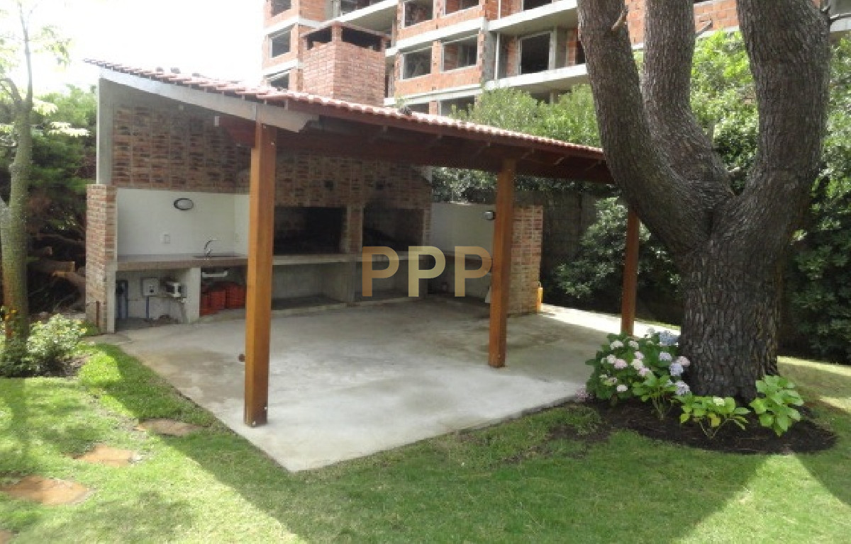 Apartamento ID.2166 - Oportunidad.. a pasos del mar.. 