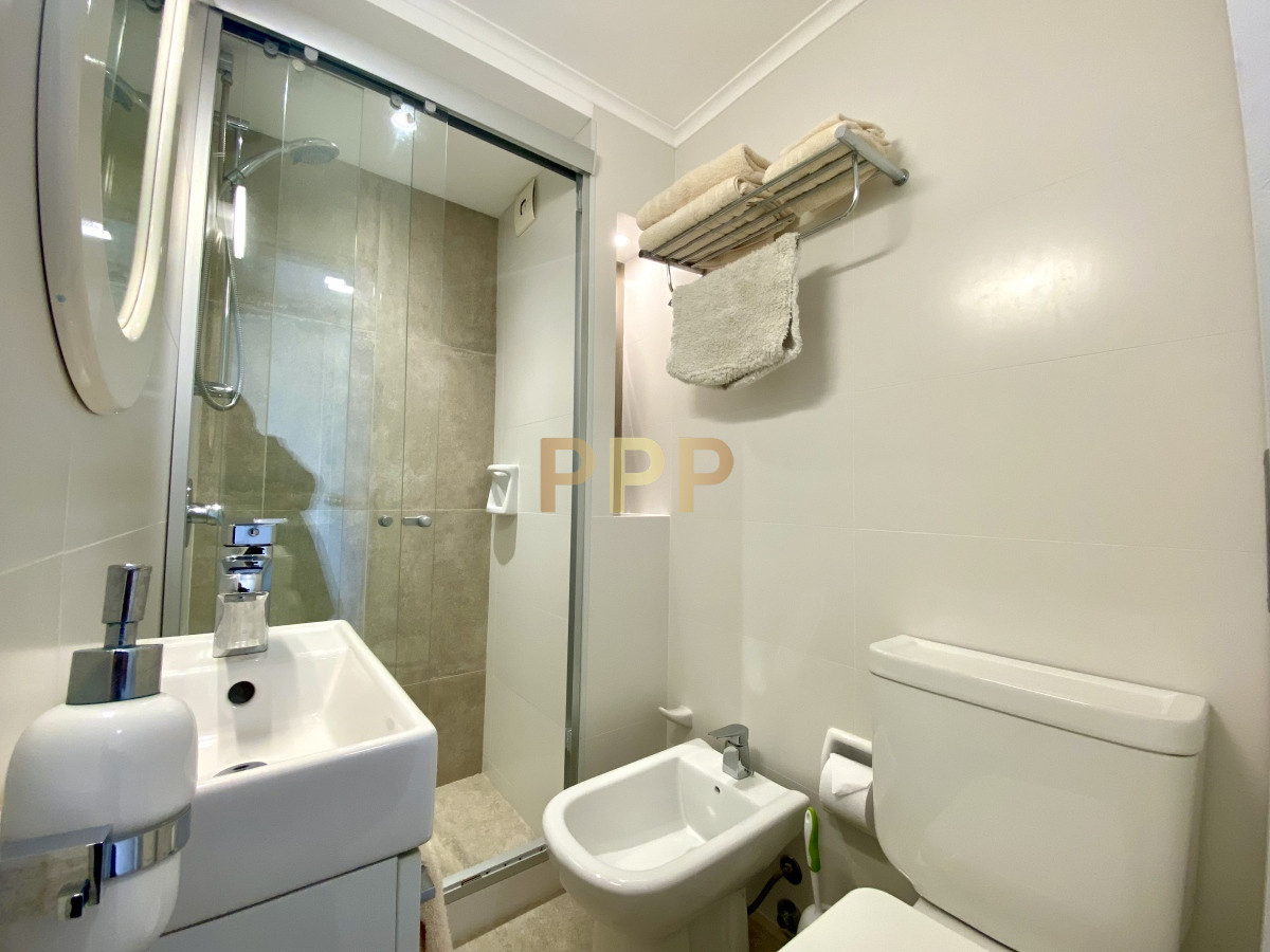 Apartamento ID.12 - Apto en alquiler, primera línea, totalmente reciclado!!!