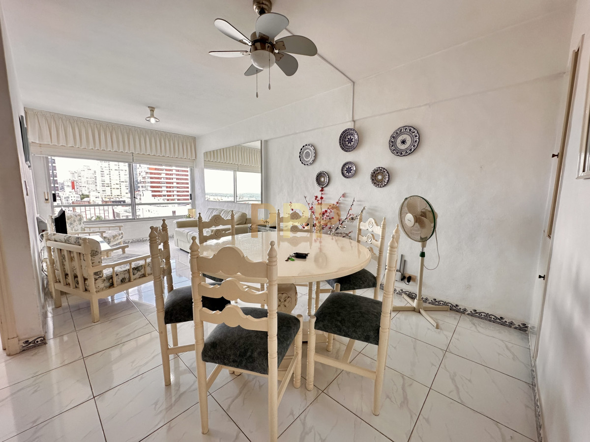 Apartamento ID.4199 - En Venta, a 100 metros del mar, Península Punta del Este