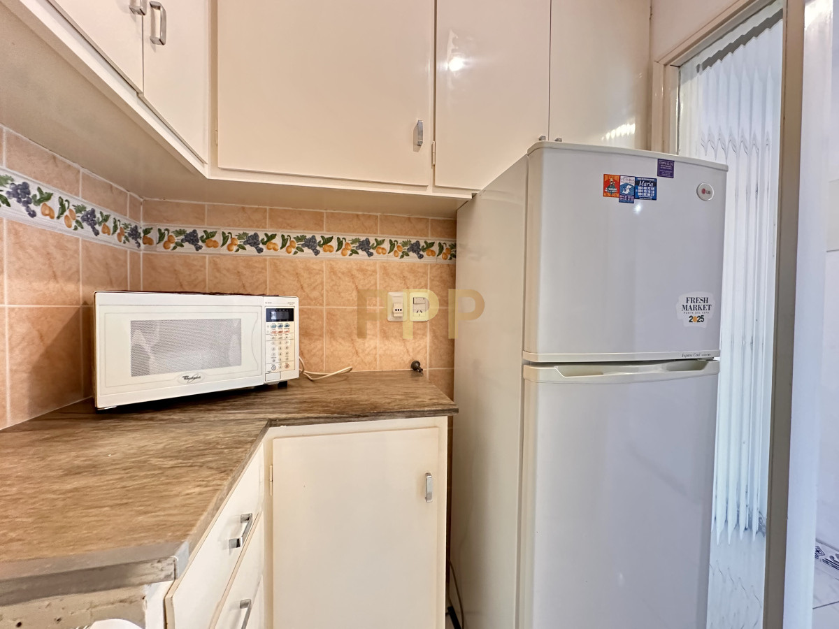 Apartamento ID.4199 - En Venta, a 100 metros del mar, Península Punta del Este