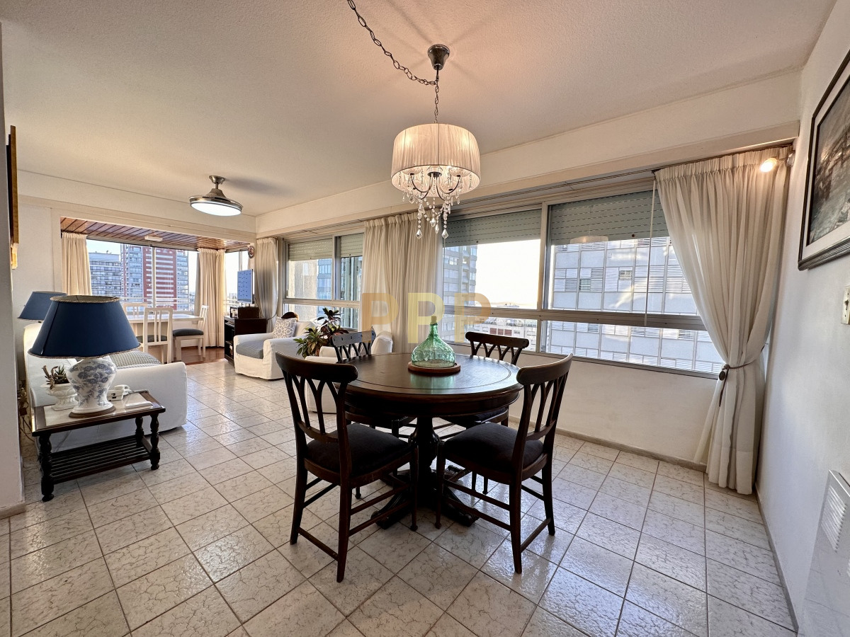 Apartamento ID.1052 - Apartamento en Peninsula, 2 dormitorios *