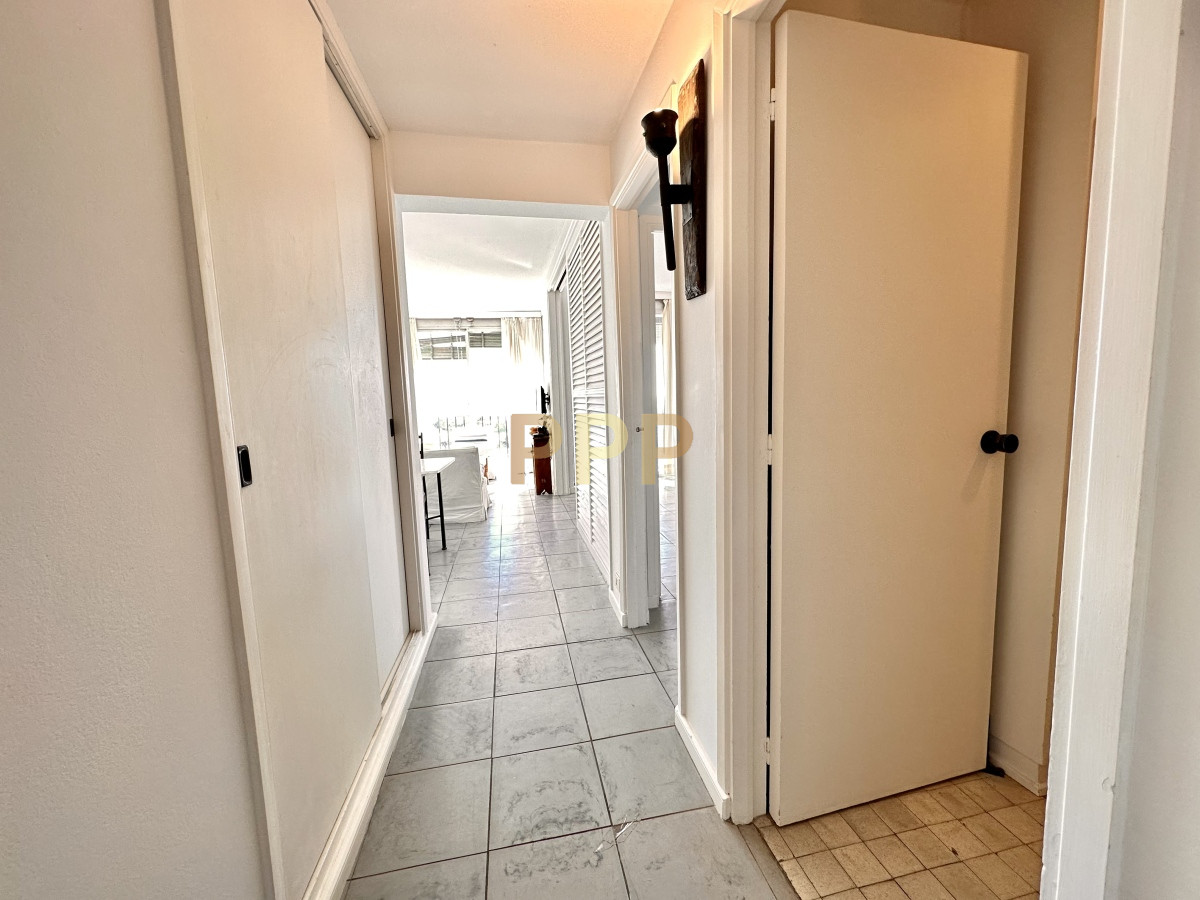 Apartamento ID.88 - Piso alto en venta, con inmejorable vistas al mar y puerto de Punta del Este