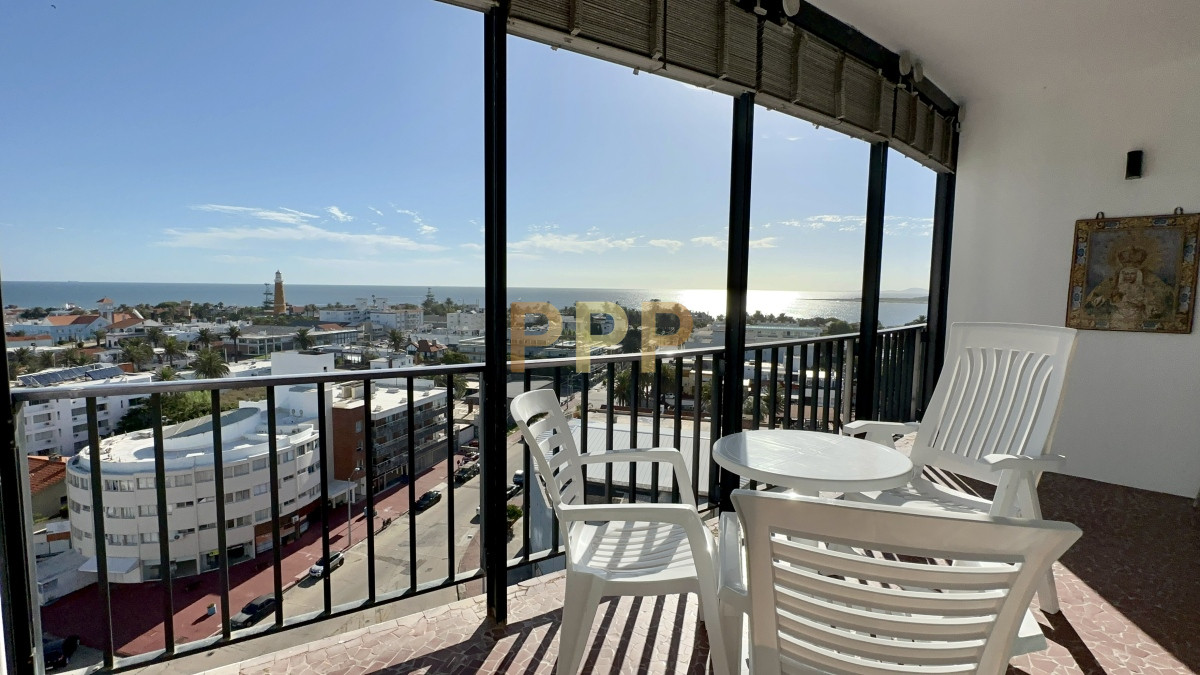 Apartamento ID.88 - Piso alto en venta, con inmejorable vistas al mar y puerto de Punta del Este