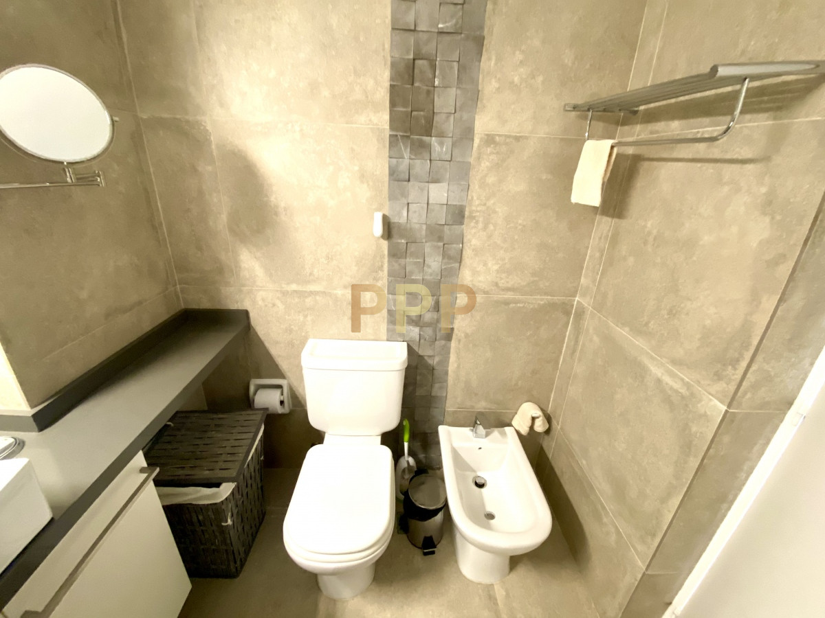 Apartamento ID.12 - Apto en alquiler, primera línea, totalmente reciclado!!!