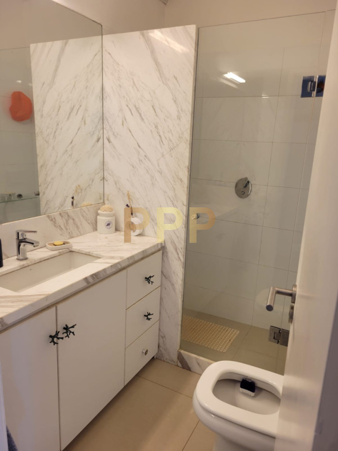 Apartamento ID.1405 - En alquiler con vista al mar, totalmente reciclado