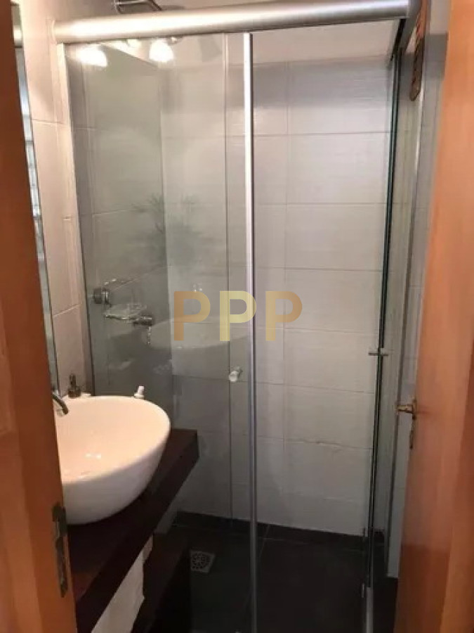 Apartamento ID.2478 - En venta apartamento en Peninsula , edificio con Parrillero y piscina.
