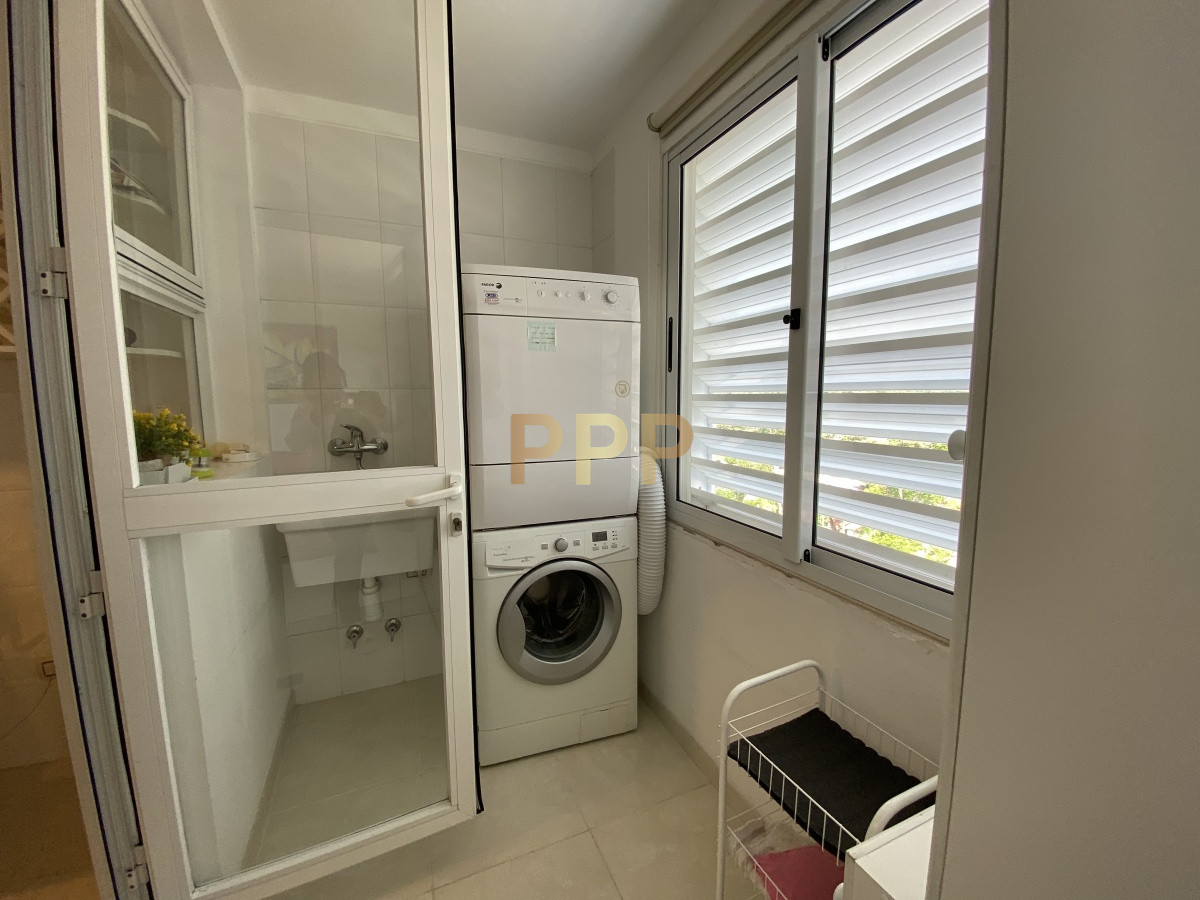 Apartamento ID.3468 - Piso alto en torre de categoría con todos y excelentes servicios.