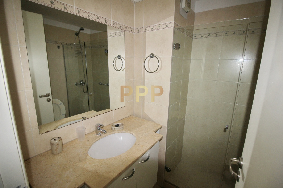 Apartamento ID.600 - En venta... Apartamento 3 dormitorios en Av. Roosevelt, Punta del Este