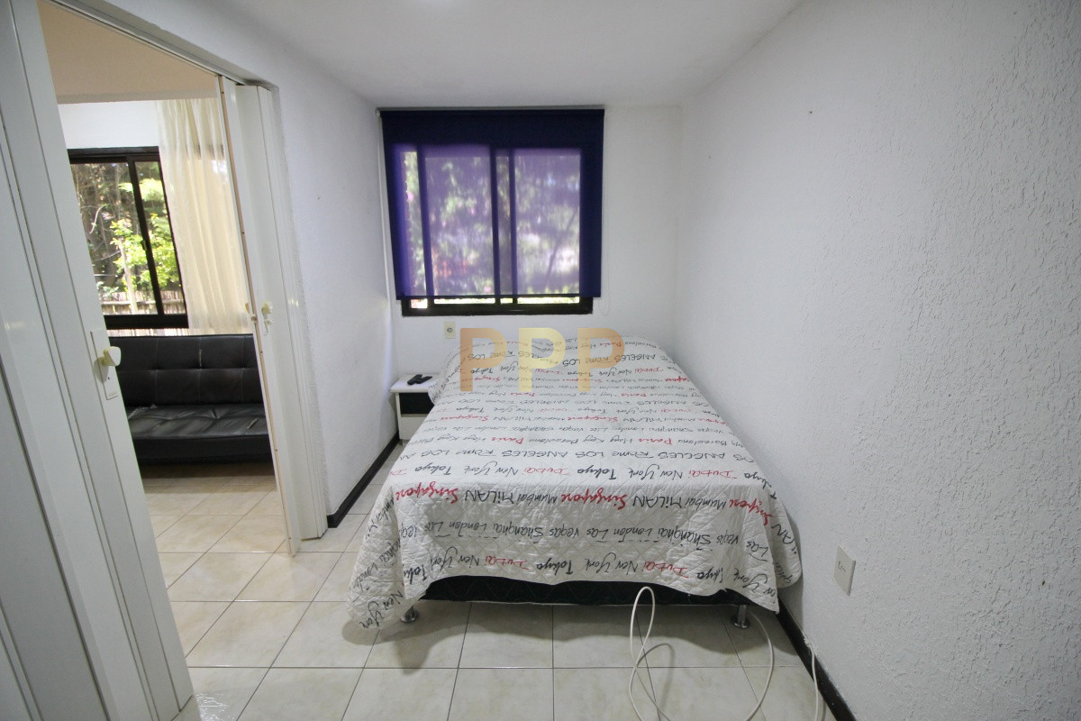 Apartamento ID.2345 - Alquilo apartamento anual, 1 dormitorio y garaje, cerca shopping, Punta del Este
