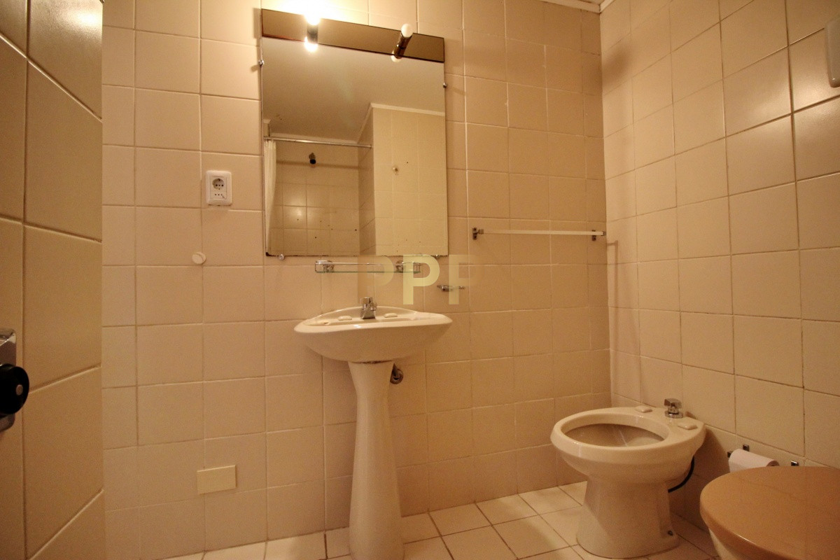 Apartamento ID.15 - Apartamento de 2 dormitorios con piscina en venta y alquiler en Peninsula, Punta del Este.