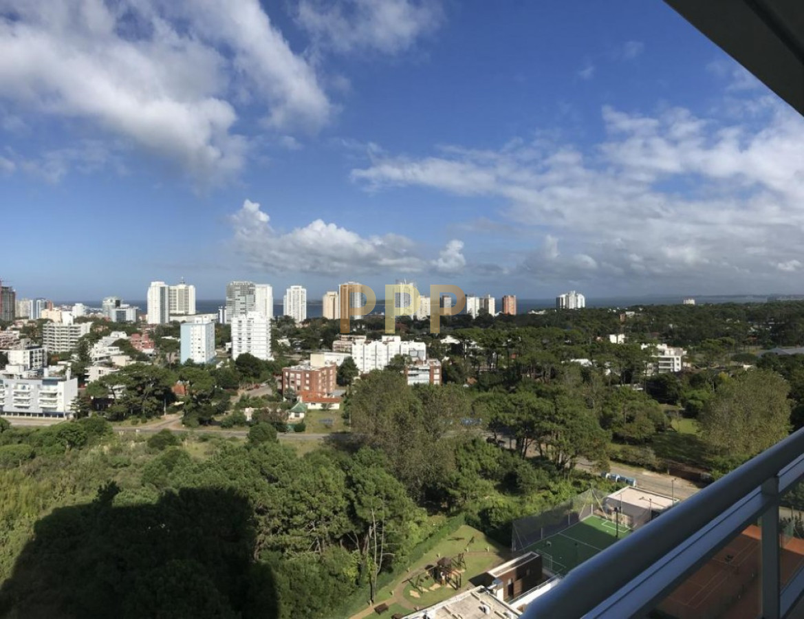 Apartamento ID.2555 - En venta.. oportunidad , piso alto en torre con todos los servicios.. 