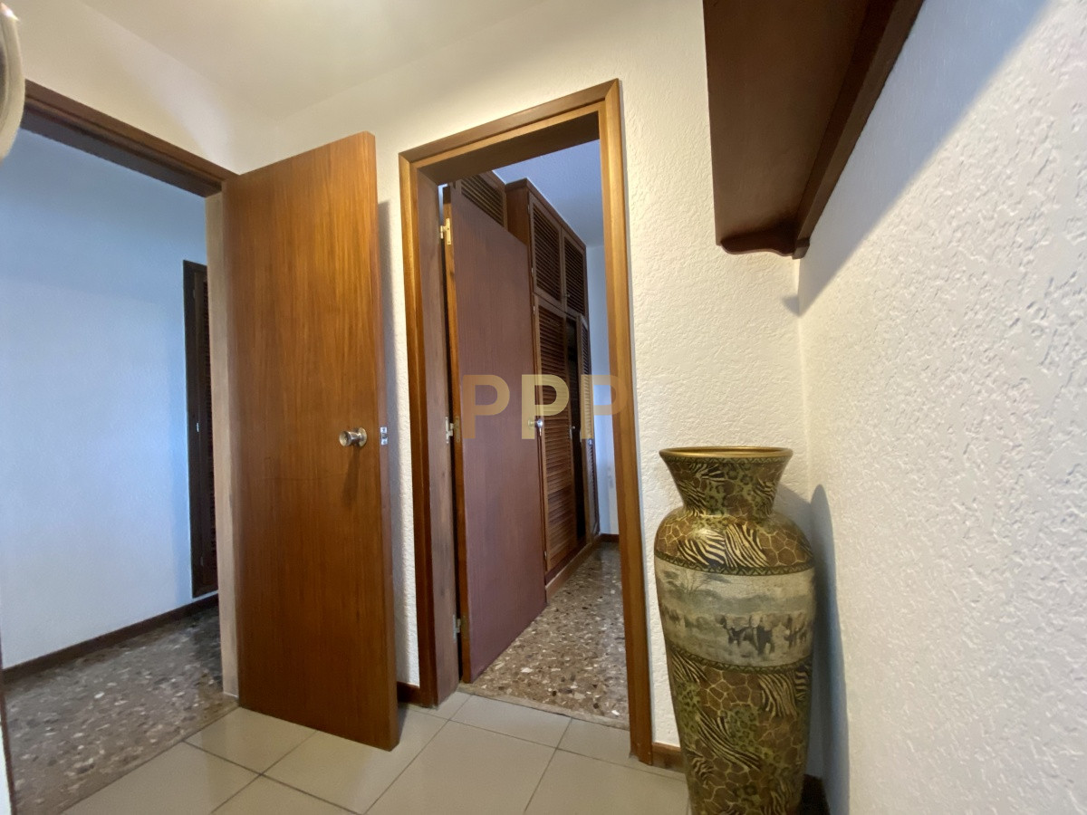 Apartamento ID.3744 - En venta y alquiler primera línea con excelentes vistas!!!