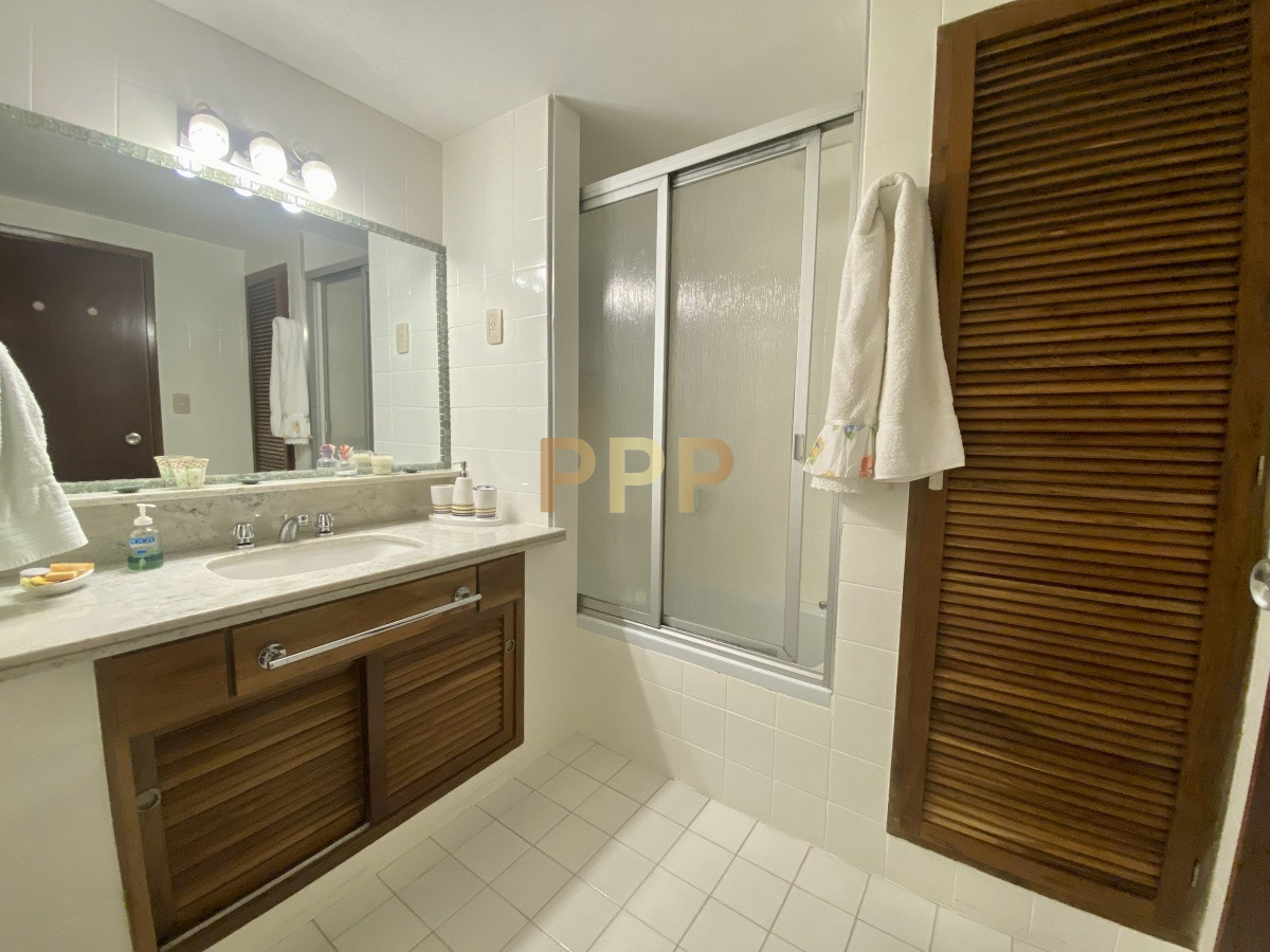 Apartamento ID.3744 - En venta y alquiler primera línea con excelentes vistas!!!