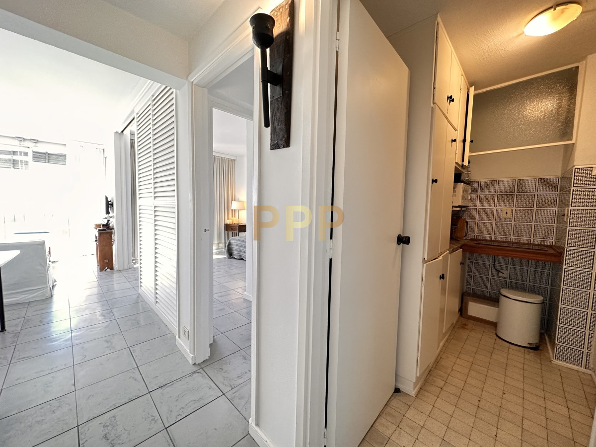Apartamento ID.88 - Piso alto en venta, con inmejorable vistas al mar y puerto de Punta del Este