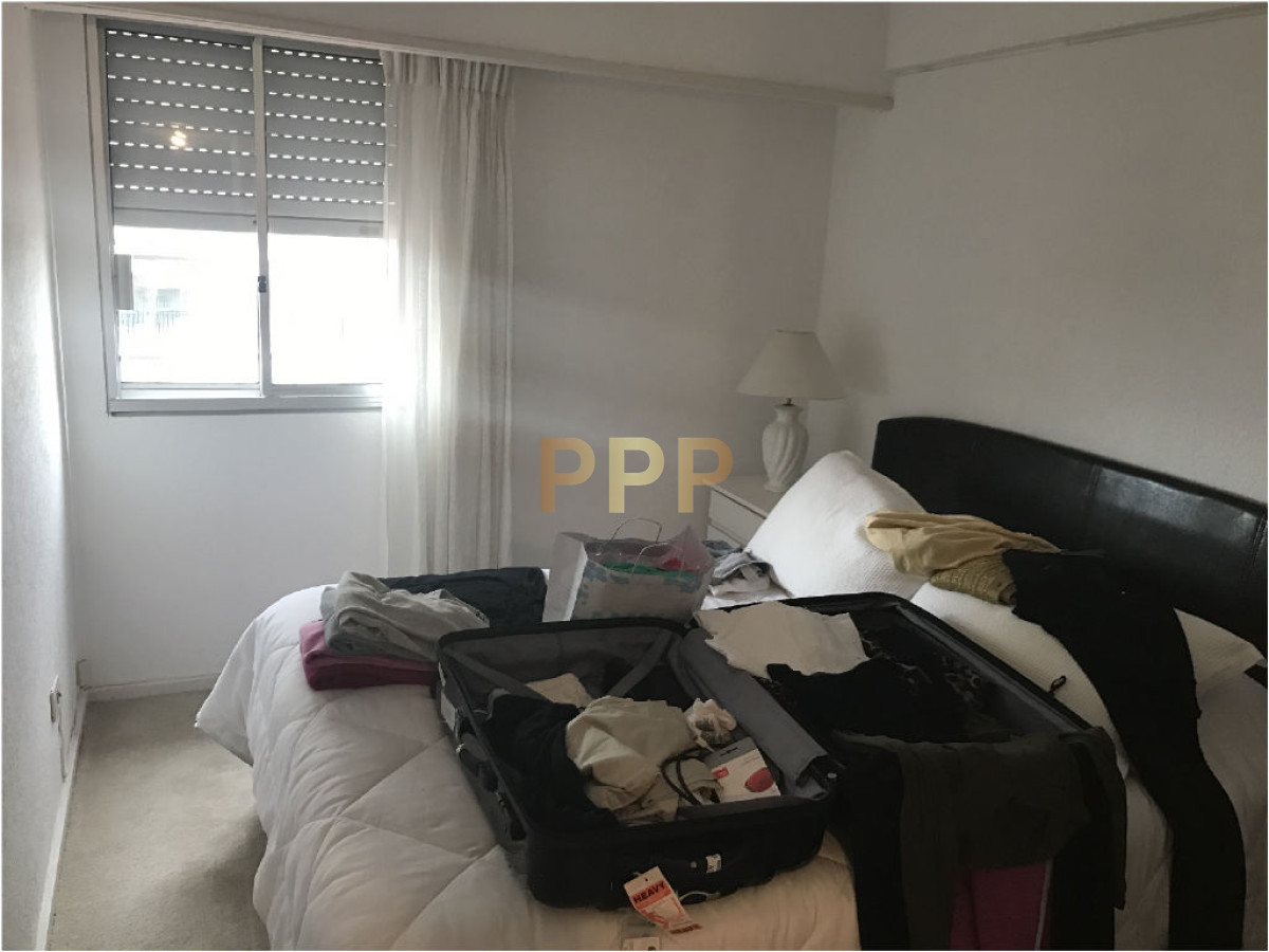 Apartamento ID.1200 - En venta y alquiler.. Apartamento en PenÃ­nsula excelentes vistas al mar y Puerto- Punta del Este 