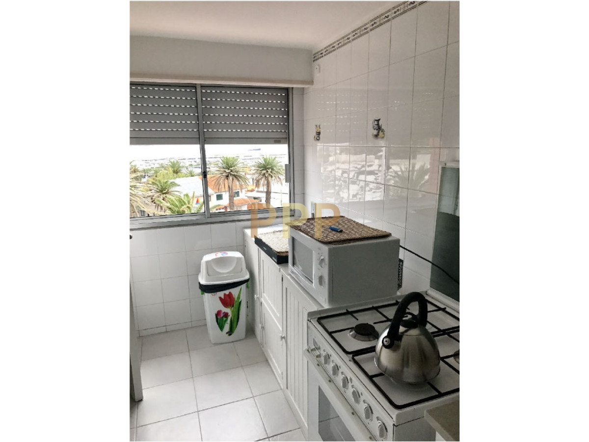 Apartamento ID.1200 - En venta y alquiler.. Apartamento en PenÃ­nsula excelentes vistas al mar y Puerto- Punta del Este 