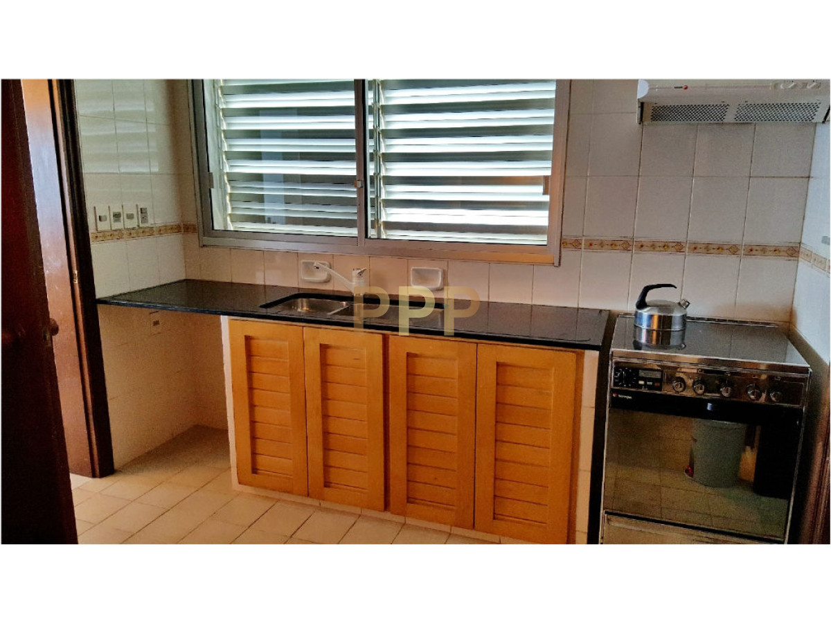 Apartamento ID.1243 - OPORTUNIDAD EN VENTA!!! PRIMERA LÍNEA EN PENÍNSULA