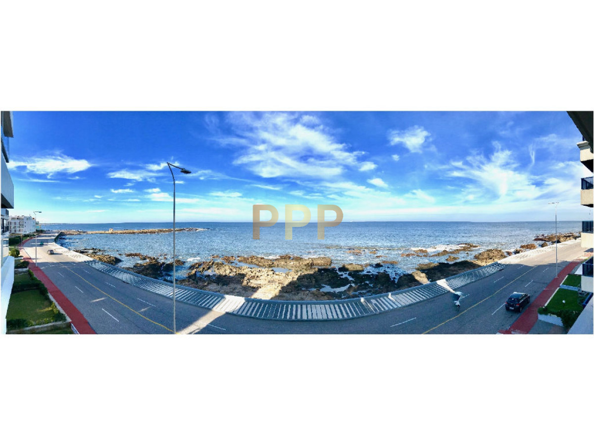 Apartamento ID.1243 - OPORTUNIDAD EN VENTA!!! PRIMERA LÍNEA EN PENÍNSULA