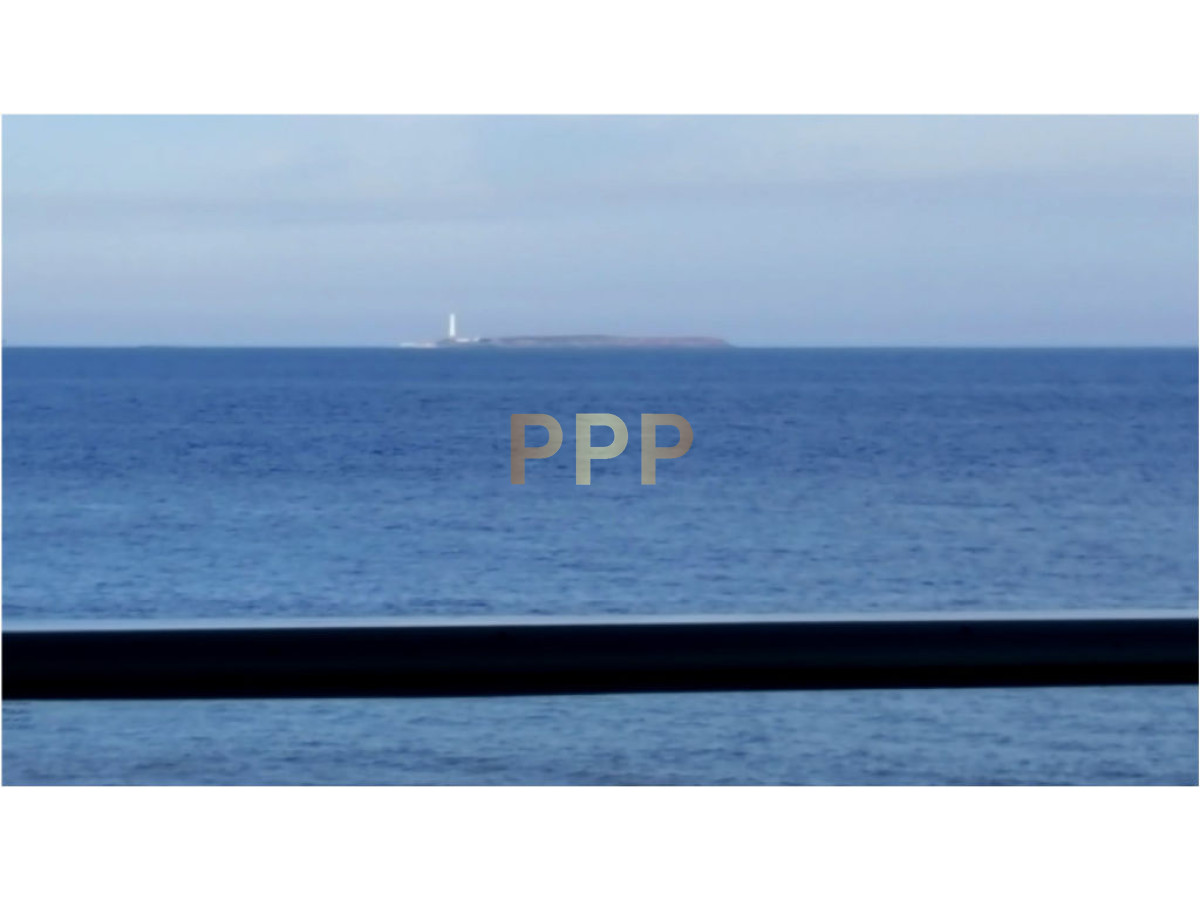 Apartamento ID.1243 - OPORTUNIDAD EN VENTA!!! PRIMERA LÍNEA EN PENÍNSULA