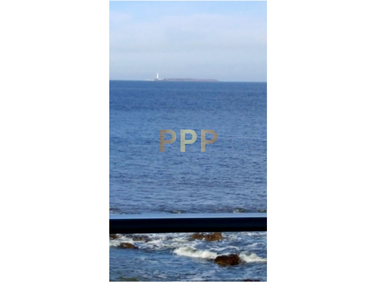 Apartamento ID.1243 - OPORTUNIDAD EN VENTA!!! PRIMERA LÍNEA EN PENÍNSULA