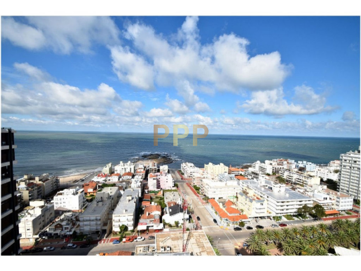 Apartamento ID.1354 - Alquile ya!!! Apartamento en el corazón de la Península, Punta del Este.