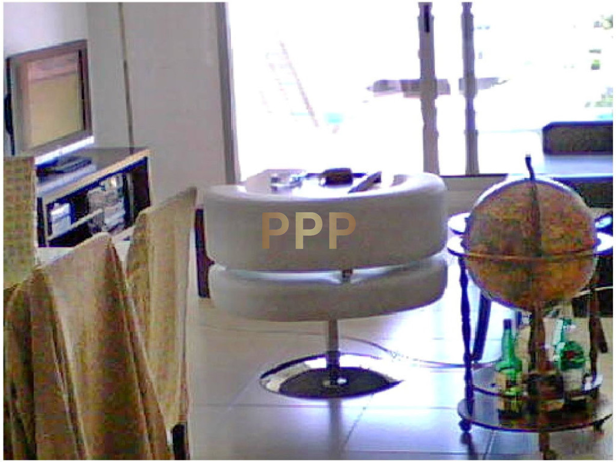 Apartamento ID.17 - En Alquiler y Venta... Torre con muy buena ubicaciÃ³n, a metros de las playas brava y mansa, muy cerca de la PenÃ­nsula y de todos los servicios.