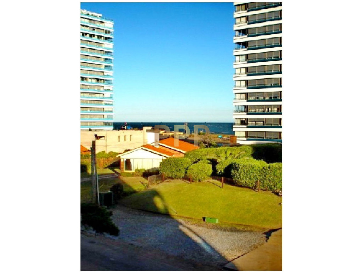 Apartamento ID.23 - Apartamento en Brava, 2 dormitorios *