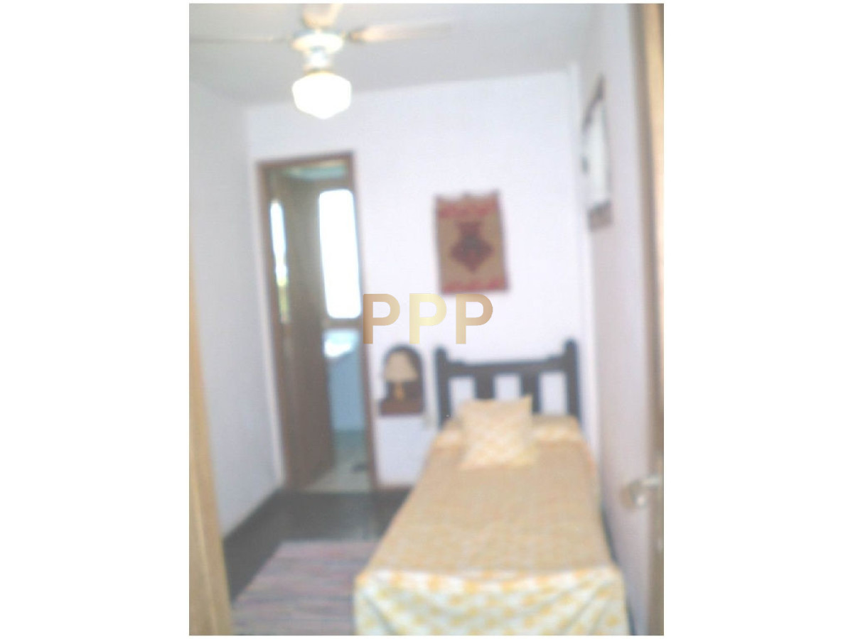 Apartamento ID.25 - Apartamento de 3 dormitorios frente al mar en venta y alquiler, Peninsula, Punta del Este.
