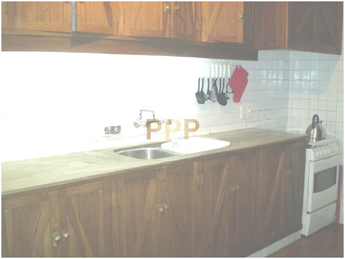 Apartamento ID.25 - Apartamento de 3 dormitorios frente al mar en venta y alquiler, Peninsula, Punta del Este.