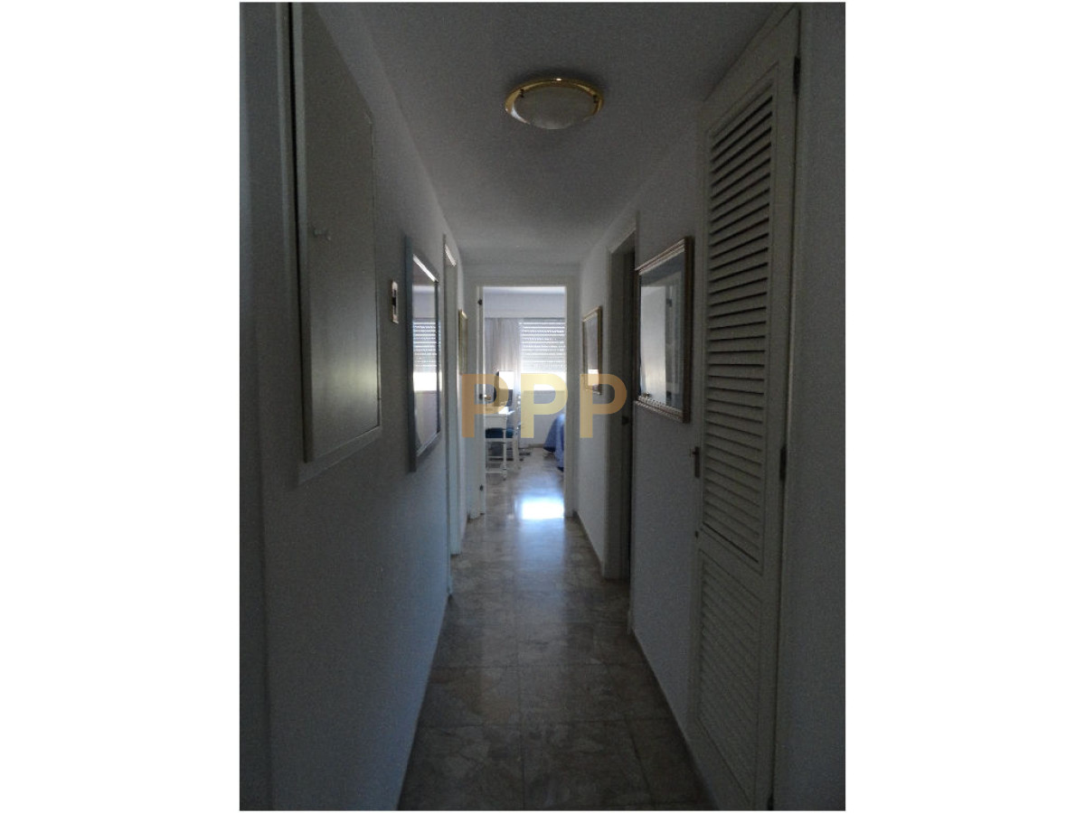 Apartamento ID.275 - En Venta...Hermoso Apartamento en una de las torres tradicionales de la mansa! 