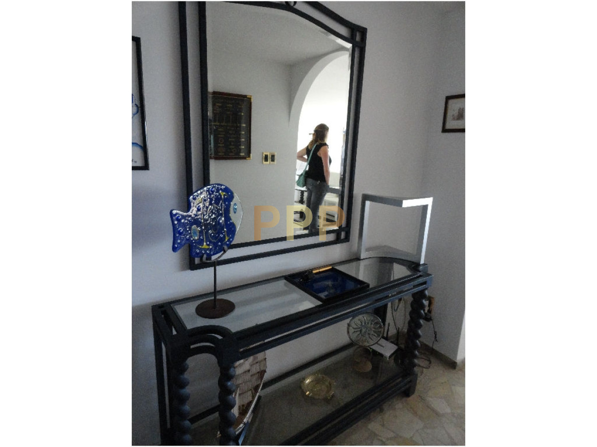 Apartamento ID.275 - En Venta...Hermoso Apartamento en una de las torres tradicionales de la mansa! 