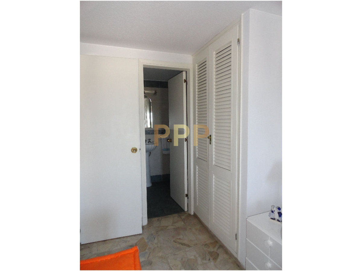 Apartamento ID.275 - En Venta...Hermoso Apartamento en una de las torres tradicionales de la mansa! 