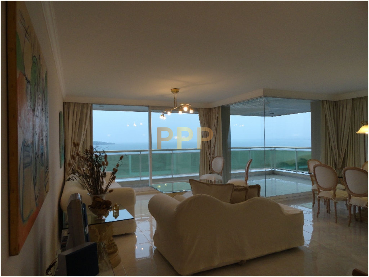 Apartamento ID.48 - Apartamento en Mansa, 3 dormitorios *