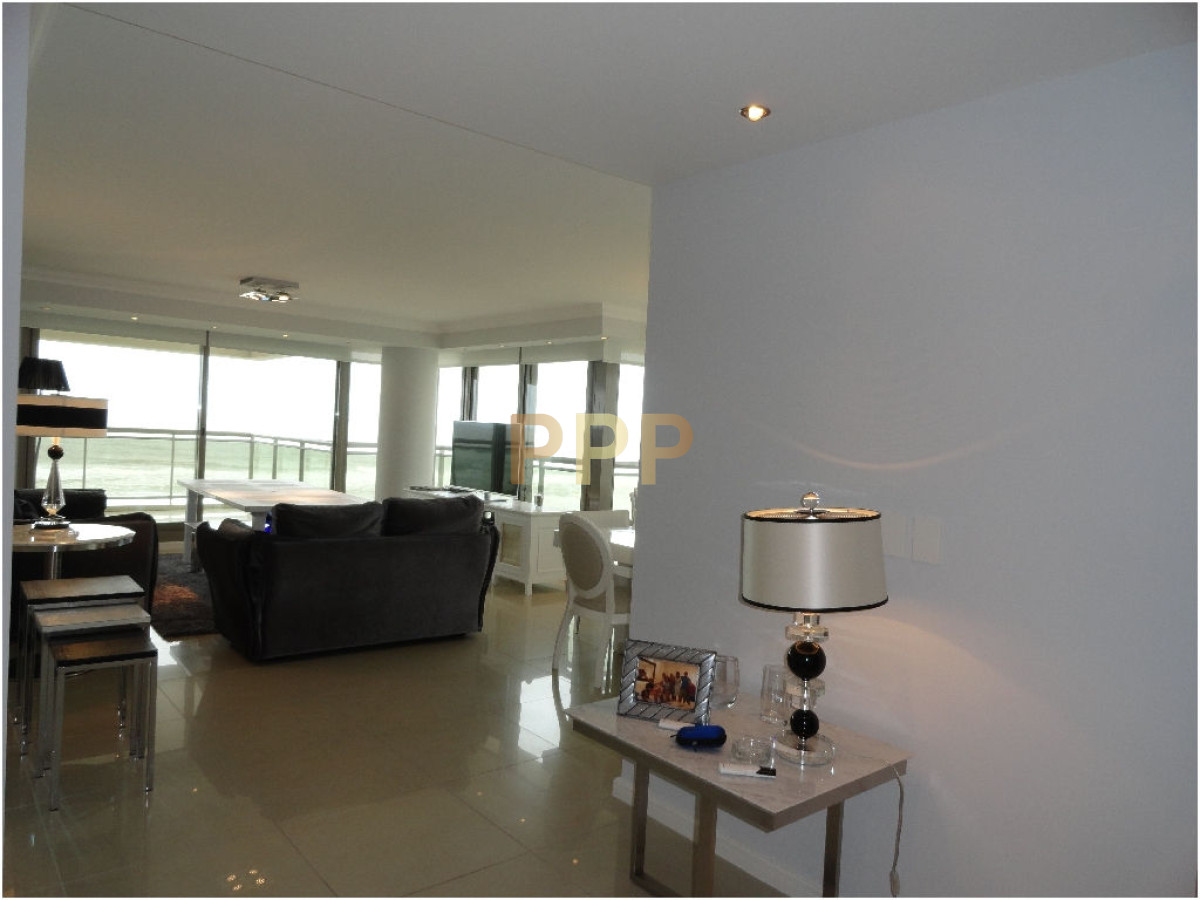 Apartamento ID.583 - Apartamento en Brava, 3 dormitorios *